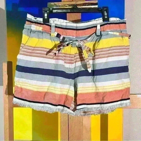 Ann Taylor Linen Beach Stripe Colorful Lounge Belted Shorts Elastic Waist Size 6 - Picture 1 of 5
